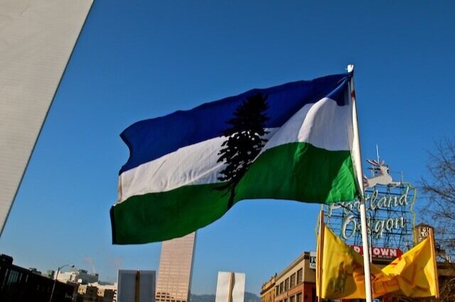Cascadia Doug Flag 2x3' 200D Polyester (Nylon)